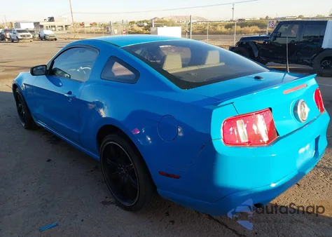 2012 Ford Mustang V6 Premium from USA, damaged, VIN 1ZVBP8AM4C5208164